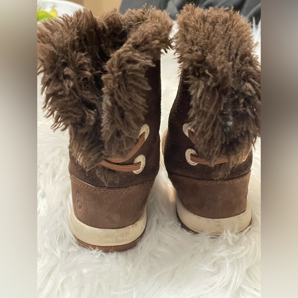 Timberland Toddle Tracks Roll Top Faux Fur Boots Brown
Nubuck Size 5.5T - Picture 11 of 15